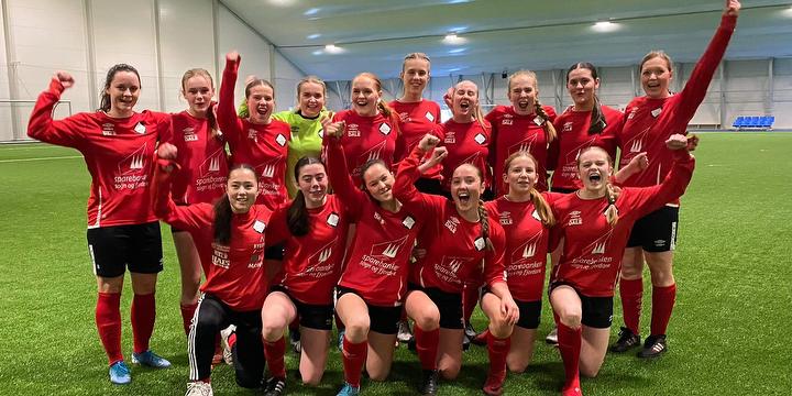 Bilde/illustrasjon for Fotballtrening damer Fotballtrening damer